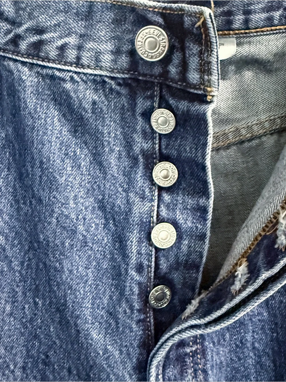 Levi’s 501 Men’s Jeans W42 L32 Blue 100% Cotton Button Fly Straight Leg